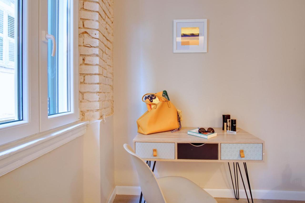 Cheerful In The Heart Of Corfu Old Town Apartment