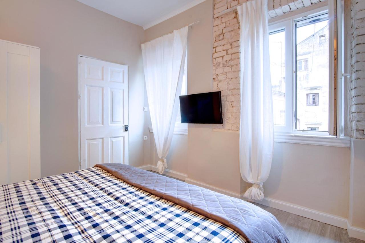 Apartment Cheerful In The Heart Of Corfu Old Town