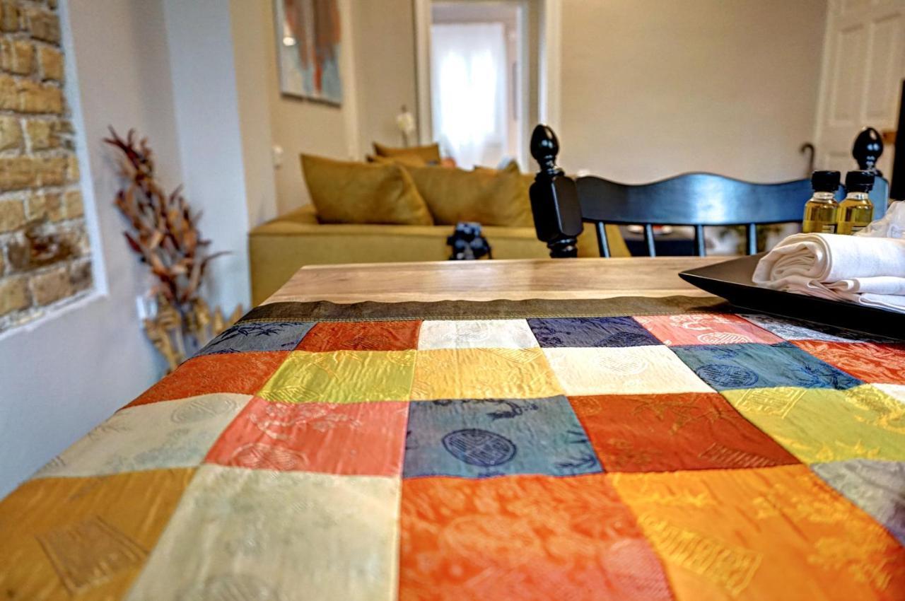Cheerful In The Heart Of Corfu Old Town Apartament